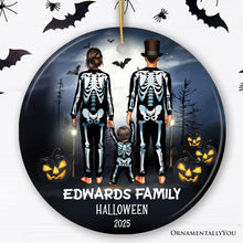 Carregar imagem no visualizador da galeria, Spooky Family Customized Horror Theme Ornament, Halloween Tree Decoration, Skeleton Pajamas