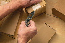 Cargar imagen en el visor de la galería, Coast FX200 Folding Knife Stainless Steel 2.0" Length w/ Bottle Opener - Clam Pack 20690