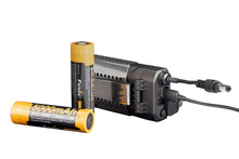 Carregar imagem no visualizador da galeria, Fenix HP30R V2.0 LED Headlamp - 3000 Lumens