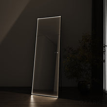 Carregar imagem no visualizador da galeria, Floor LED Vanity Mirror
