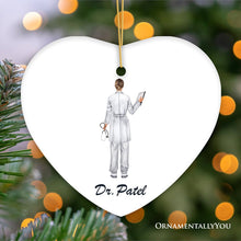 Carregar imagem no visualizador da galeria, Personalized Doctor Ornament