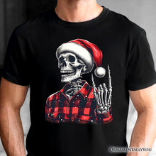 Carregar imagem no visualizador da galeria, Buffalo Plaid Christmas Skeleton T‑Shirt, Brutal Guys Tee
