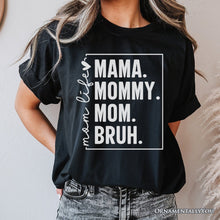 Carregar imagem no visualizador da galeria, Funny Mom's Life T-Shirt, Black Minimalist Mama Tee for Stylish Mothers