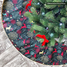 Carregar imagem no visualizador da galeria, Gold and Red Deer Decoration Pattern Holiday Tree Skirt