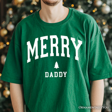 Carregar imagem no visualizador da galeria, Merry Daddy Retro Christmas T-Shirt, Matching Family Holiday Tee