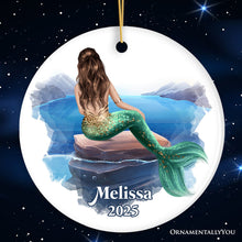 Carregar imagem no visualizador da galeria, Personalized Mermaid Women Christmas Ornament