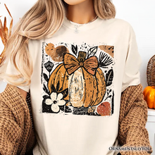 Carregar imagem no visualizador da galeria, Pumpkin Fall Floral T-Shirt, Thanksgiving Coquette Bow Tee