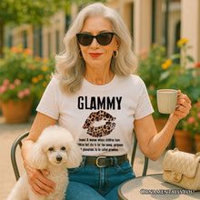 Carregar imagem no visualizador da galeria, Glammy Leopard Lips T-Shirt, Coquette White Tee for Stylish and Glamorous Grandmas