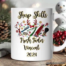 Carregar imagem no visualizador da galeria, Personalized Mug Barber Buffalo Plaid Christmas, Barbershop Gift