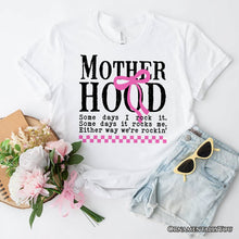 Carregar imagem no visualizador da galeria, Motherhood Coquette Pink Bow T-Shirt, Retro Checkered White Tee for Sassy and Stylish Moms