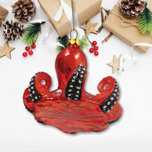 Carregar imagem no visualizador da galeria, Pacific Octopus Blown Glass Christmas Ornament, Sea Animal Creature