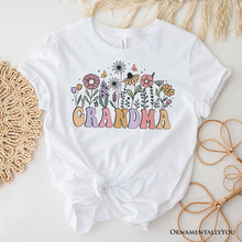 Carregar imagem no visualizador da galeria, Retro Flowers Grandma T-Shirt, White Floral Tee Gift for Mothers Day