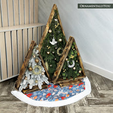 Load image into Gallery viewer, Scandinavian Forest Animal Pattern Tree Skirt