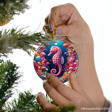 Carregar imagem no visualizador da galeria, Tropical Tide Treasure Radiant Seahorse Ornament, Ocean-Themed Gift And Decor