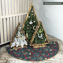 Carregar imagem no visualizador da galeria, Gold and Red Deer Decoration Pattern Holiday Tree Skirt