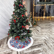 Load image into Gallery viewer, Scandinavian Forest Animal Pattern Tree Skirt