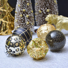 Carregar imagem no visualizador da galeria, Vogue Black and Gold Ornament Set, Stylish Tree Set of 16 Glittery Baubles