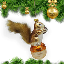 Carregar imagem no visualizador da galeria, Squirrel and Nut Glass Christmas Ornament