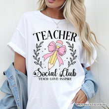 Carregar imagem no visualizador da galeria, Teacher Social Club T-Shirt, White, Natural, and Black Tee for Stylish Educators