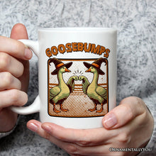Carregar imagem no visualizador da galeria, Goosebumps Personalized Mug, Retro Best Friend Halloween Goose Gift with Custom Names
