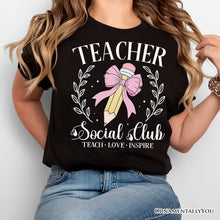 Carregar imagem no visualizador da galeria, Teacher Social Club T-Shirt, White, Natural, and Black Tee for Stylish Educators