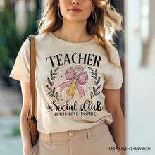 Carregar imagem no visualizador da galeria, Teacher Social Club T-Shirt, White, Natural, and Black Tee for Stylish Educators
