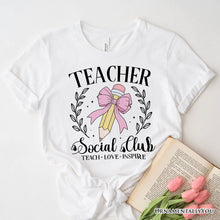 Carregar imagem no visualizador da galeria, Teacher Social Club T-Shirt, White, Natural, and Black Tee for Stylish Educators