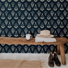 Carregar imagem no visualizador da galeria, Alexandra Wallpaper by Lisee Ree