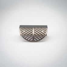 Cargar imagen en el visor de la galería, Frond, Solid Brass Edge Pulls