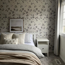 Carregar imagem no visualizador da galeria, Augustus Wallpaper