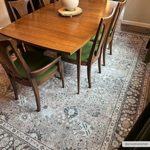 Cargar imagen en el visor de la galería, Ganyangan Washable Rug