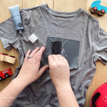 Cargar imagen en el visor de la galería, Garden Insects - Mesh Stencil 18x12