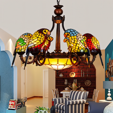 Carregar imagem no visualizador da galeria, Glass Parrot Chandelier