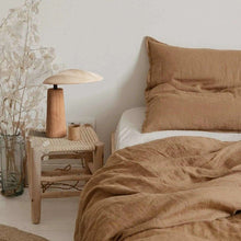 Carregar imagem no visualizador da galeria, Nogy Kumo Table Lamp – Beechwood Japandi Light with Soft Linen Shade