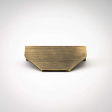Cargar imagen en el visor de la galería, Alto, Solid Brass Half Hex Pulls
