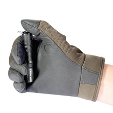 Load image into Gallery viewer, E3R Nova- 820 Lumen Rechargeable Flashlight