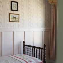 Carregar imagem no visualizador da galeria, Halle Wallpaper by Gabriela Dachin