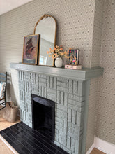 Carregar imagem no visualizador da galeria, Violet Wallpaper by Taddy Mikelaites