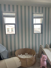 Carregar imagem no visualizador da galeria, Andy Wallpaper by Hufton Studio