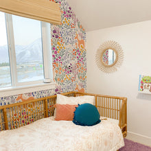 Carregar imagem no visualizador da galeria, Gigi Wallpaper by Clara Jean