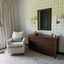 Carregar imagem no visualizador da galeria, Liam Wallpaper by Kourtni Gunn