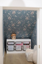 Carregar imagem no visualizador da galeria, Liesl Wallpaper by Emily Cooper Art
