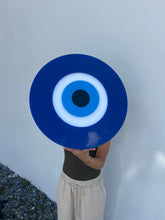 Cargar imagen en el visor de la galería, Minimalist Evil Eye