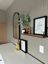 Carregar imagem no visualizador da galeria, Hudson Wallpaper by Daphne and Sage