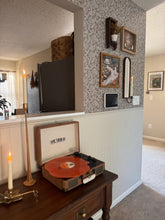 Carregar imagem no visualizador da galeria, Cooper Wallpaper by Taddy Mikelaites