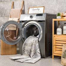 Carregar imagem no visualizador da galeria, Hera Olive Boutique Washable Rug