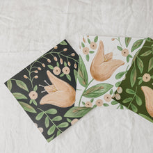 Carregar imagem no visualizador da galeria, Petal Wallpaper by Christy Beasley