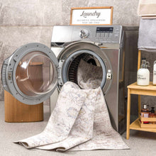 Carregar imagem no visualizador da galeria, Azula Tufted Washable Rug