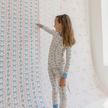 Carregar imagem no visualizador da galeria, Amelia Bow Wallpaper by In My Jammers