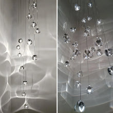 Cargar imagen en el visor de la galería, Cernobbio | Staircase Hanging Crystal Lamp